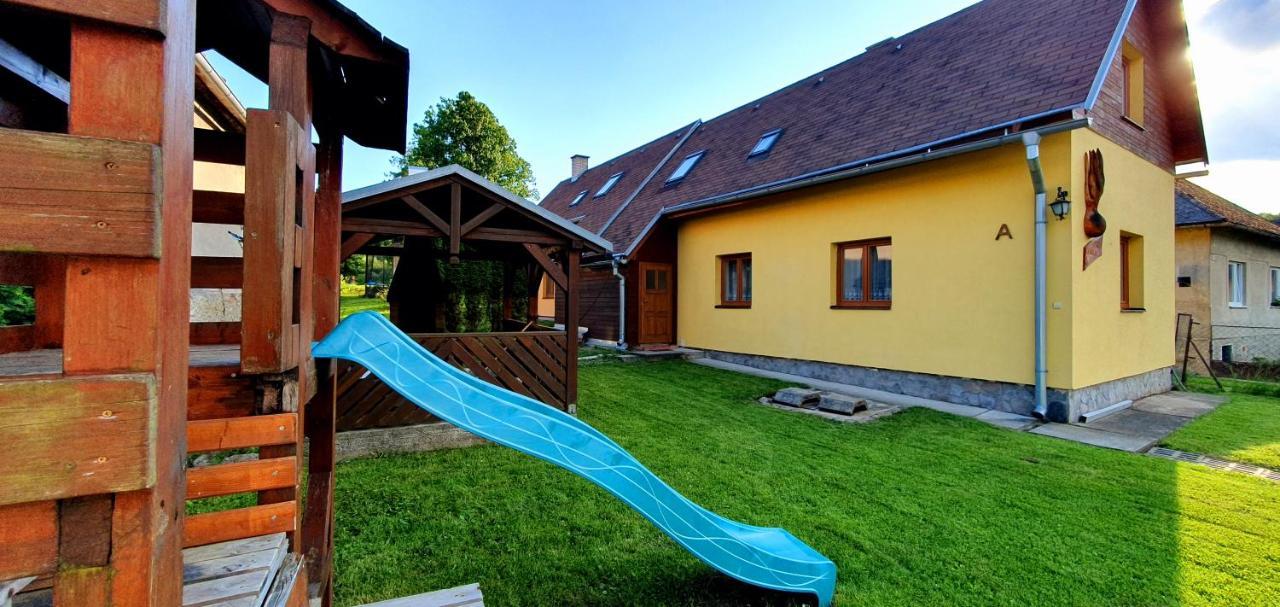 Vilka Cibulka A Chata Cesnacik Izipovce Exterior photo